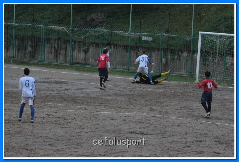 130126 Equipe 230_tn.jpg